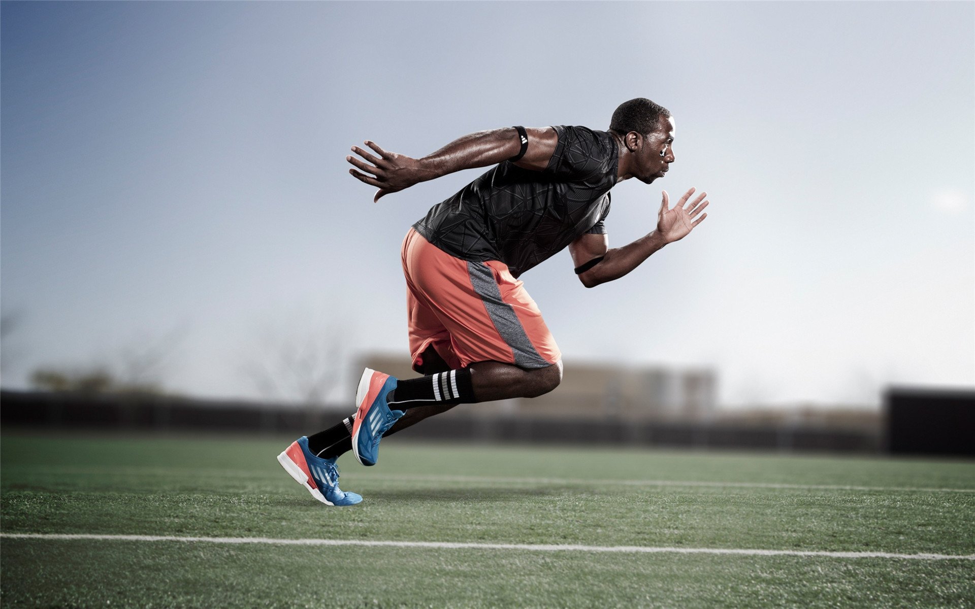 阿什拉夫冠军级表现闪耀，日耳曼战车血拼卡塔尔背后的足球新纪元