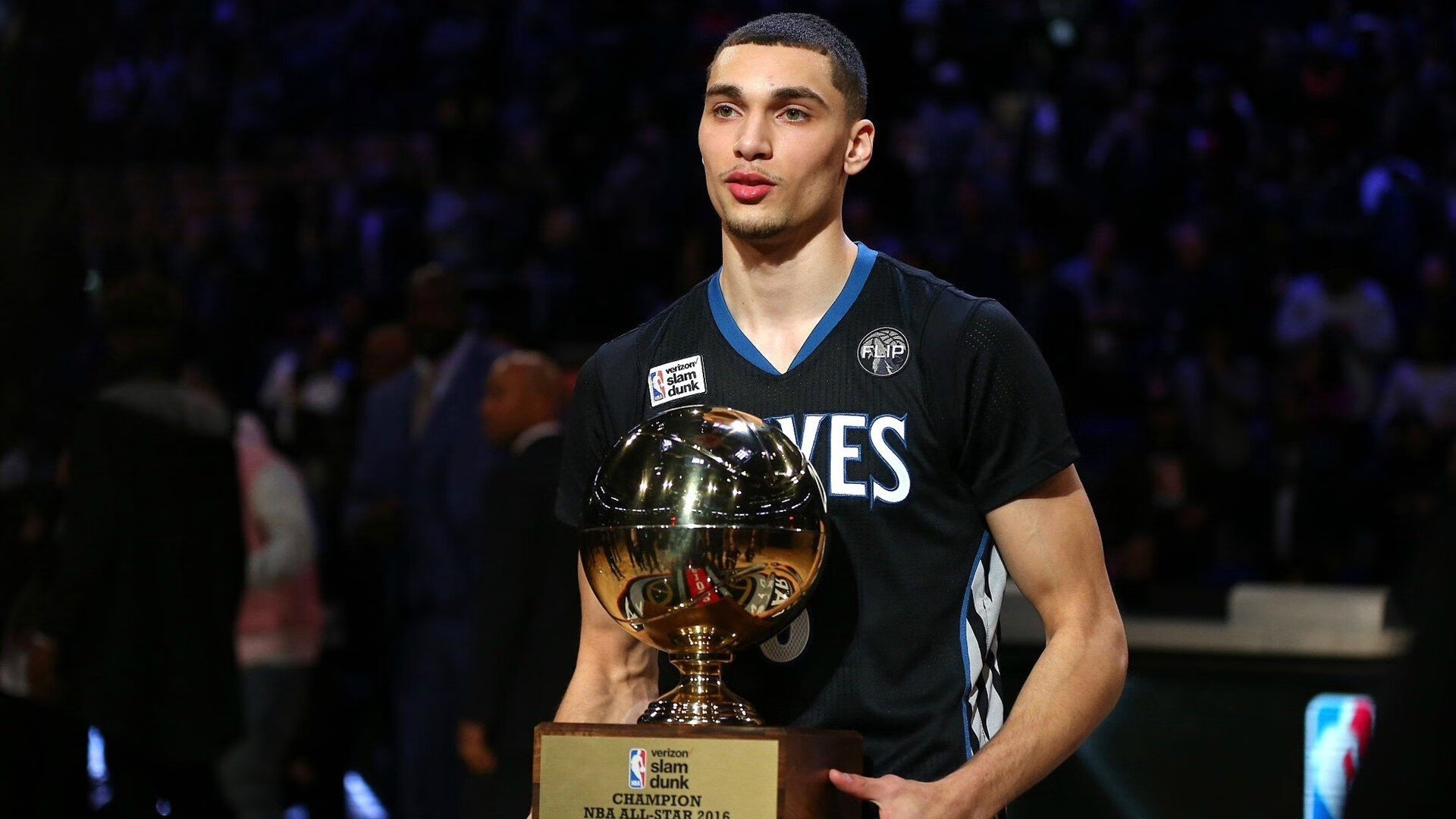 广东队对阵太阳,欧文表现堪称教科书